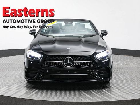Used 2022 Mercedes-Benz E 450 Cabriolet image 2