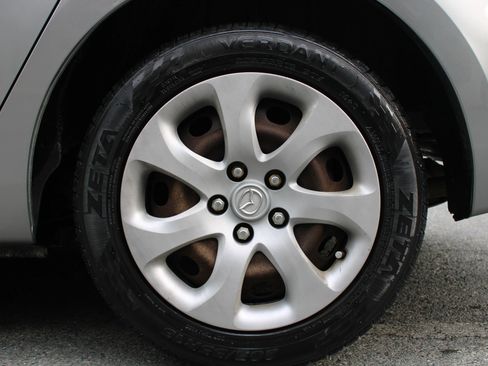 Used 2010 MAZDA MAZDA3 i Sport image 24