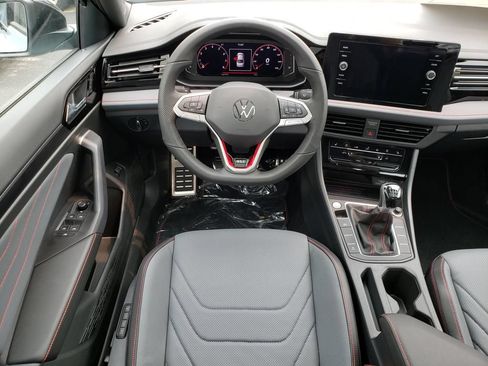 New 2026 Volkswagen Jetta GLI Autobahn FWD image 10