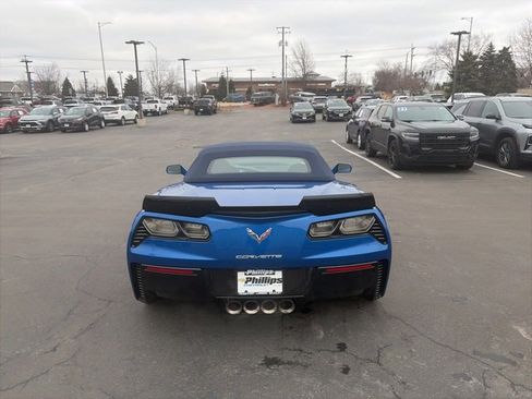 Used 2015 Chevrolet Corvette Z06 w/ 3LZ Preferred Equipment Group image 5