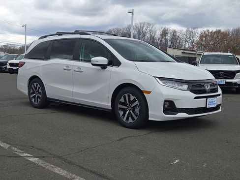 New 2026 Honda Odyssey EX-L image 2