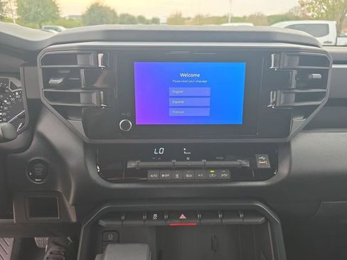 New 2026 Toyota Tundra SR image 18