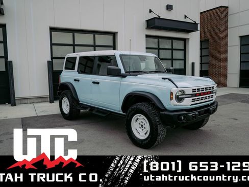Used 2024 Ford Bronco Heritage Edition image 1