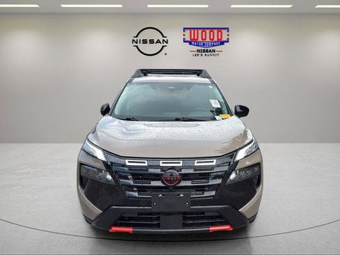 Used 2025 Nissan Rogue SV AWD/4WD image 6