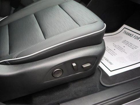 New 2025 Buick Enclave Sport Touring w/ Power Package image 10