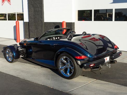 Used 2001 Chrysler Prowler image 40