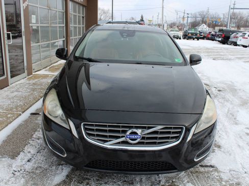 Used 2012 Volvo S60 T5 image 3