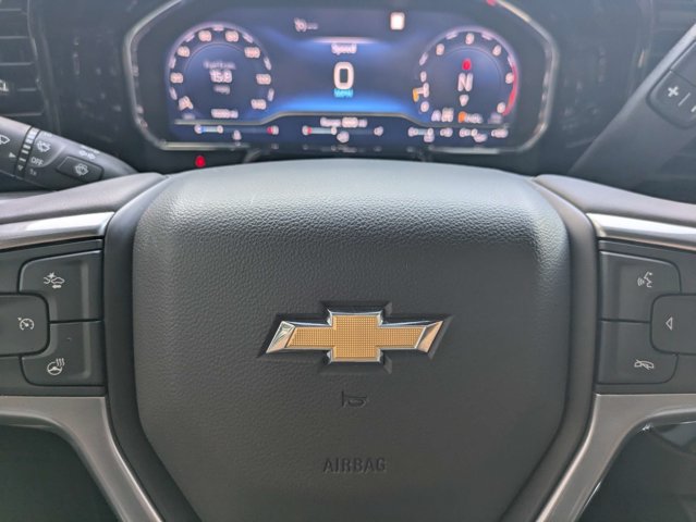Used 2025 Chevrolet Silverado 2500 LTZ w/ LTZ Premium Package AWD/4WD image 30