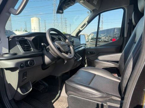 Used 2025 Ford Transit 250 148 Medium Roof RWD image 14