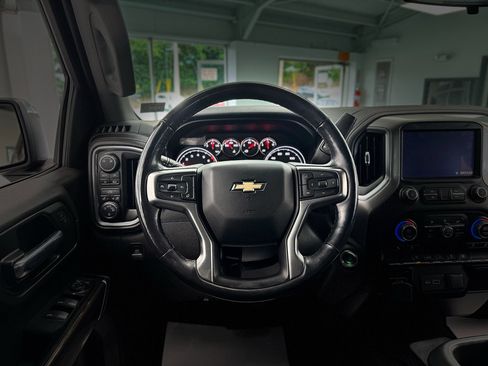 Used 2019 Chevrolet Silverado 1500 LT w/ All-Star Edition AWD/4WD image 17