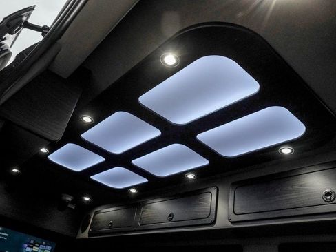 New 2024 Mercedes-Benz Sprinter 3500 image 45