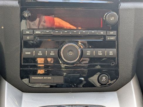 Used 2008 Saturn Sky image 27