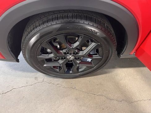 Used 2024 Honda HR-V Sport image 29