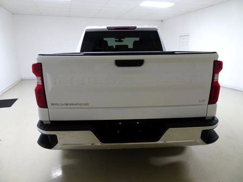 Used 2021 Chevrolet Silverado 1500 LT w/ Bed Protection Package image 5