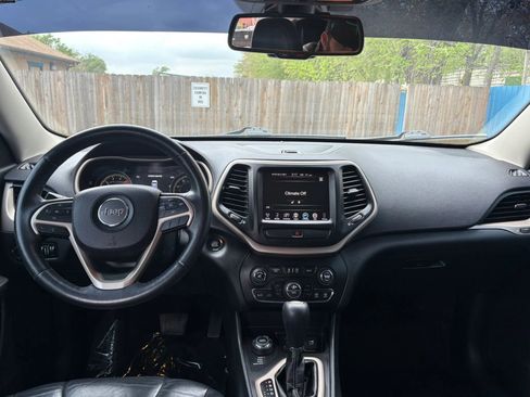 Used 2016 Jeep Cherokee Limited w/ Trailer Tow Group image 18