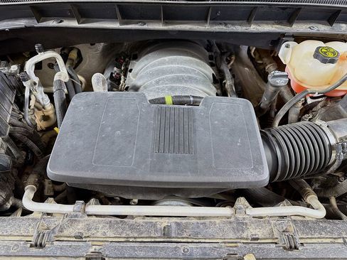 Used 2019 GMC Sierra 1500 Denali AWD/4WD image 28