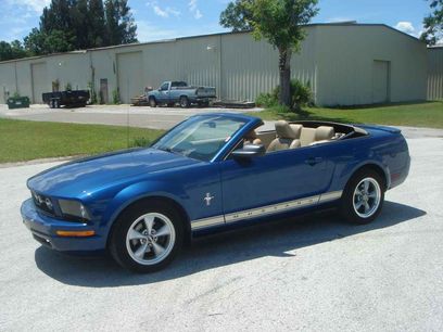 Used 2007 Ford Mustang V6 Deluxe