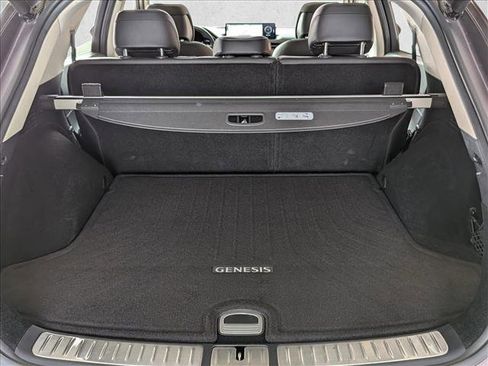 Used 2023 Genesis GV70 2.5T w/ Select Package image 6