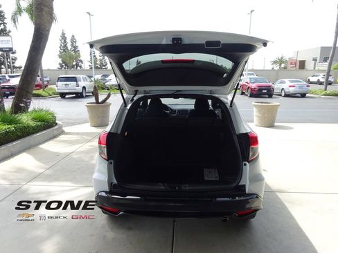 Used 2021 Honda HR-V Sport image 30