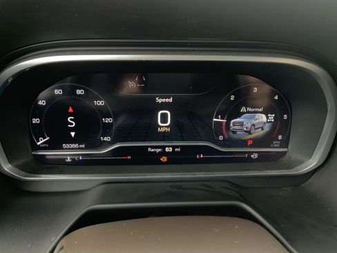 Used 2023 GMC Yukon SLT image 32