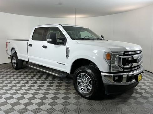Used 2020 Ford F350 XLT w/ XLT Value Package AWD/4WD image 3