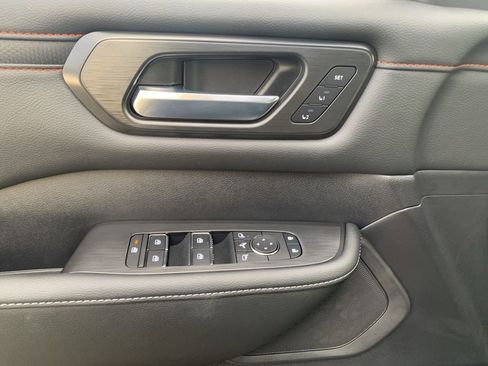 New 2026 Nissan Armada PRO-4X w/ Captain's Chari Seat Package image 10