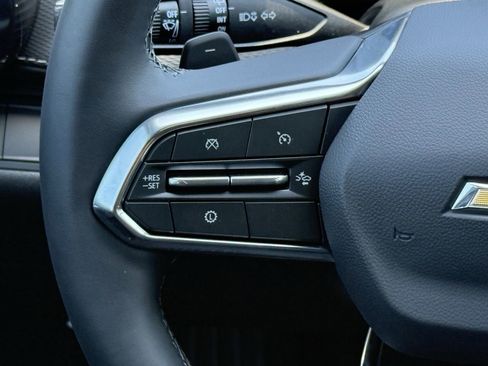 New 2026 Chevrolet Equinox LT w/ Safety and Technology Package FWD image 13