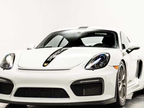 Used 2016 Porsche Cayman GT4 image 5