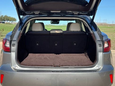 Used 2018 Lexus RX 450h AWD image 8