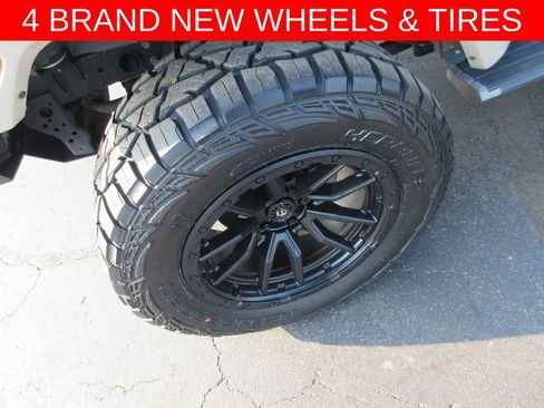 Used 2022 Jeep Wrangler Unlimited Sport AWD/4WD image 4