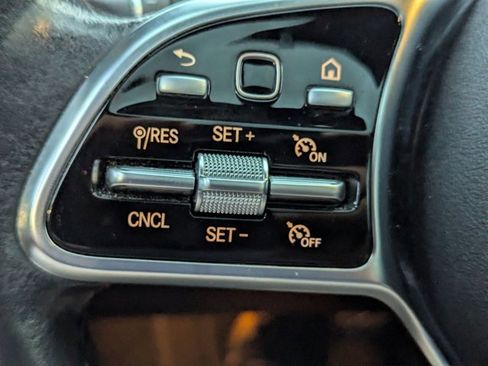 Used 2021 Mercedes-Benz C 300 Sedan image 15