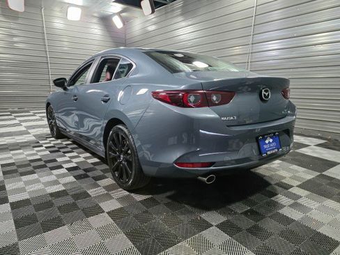 Used 2022 MAZDA MAZDA3 s FWD image 7