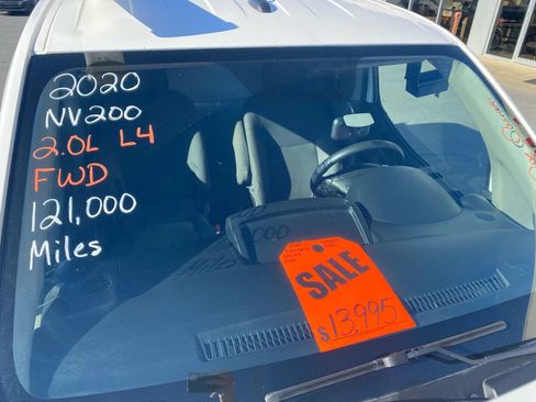 Used 2020 Nissan NV200 S image 3