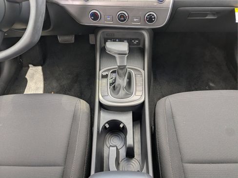 Certified 2026 Hyundai Kona SE FWD image 17