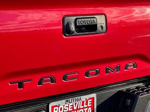 Certified 2022 Toyota Tacoma SR5 w/ Black Out Package (TMS) image 29