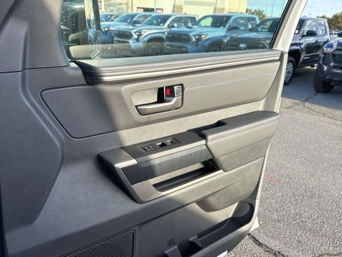 New 2026 Toyota Tundra Platinum AWD/4WD image 15