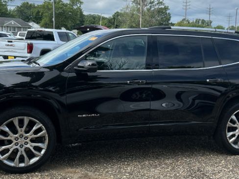 Used 2024 GMC Acadia Denali w/ Super Cruise Package AWD/4WD image 2