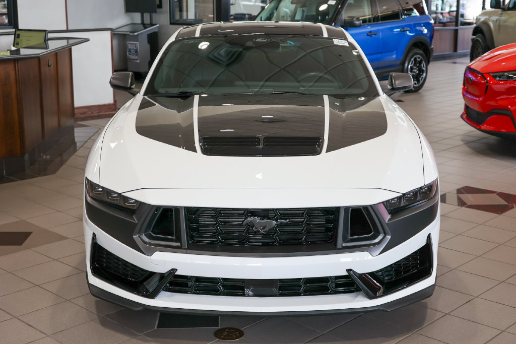 Certified 2025 Ford Mustang Dark Horse RWD image 21