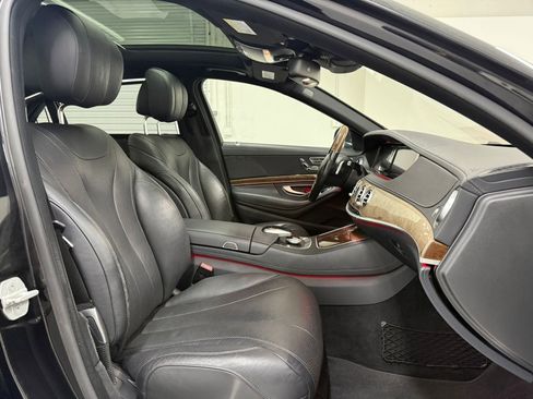 Used 2016 Mercedes-Benz S 550 Sedan image 34