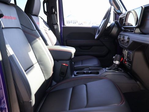 New 2026 Jeep Wrangler Unlimited Rubicon image 9