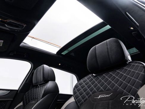 Used 2021 Bentley Bentayga Speed image 38