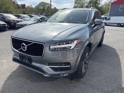 Used 2019 Volvo XC90 T6 Momentum w/ Advanced Package image 2