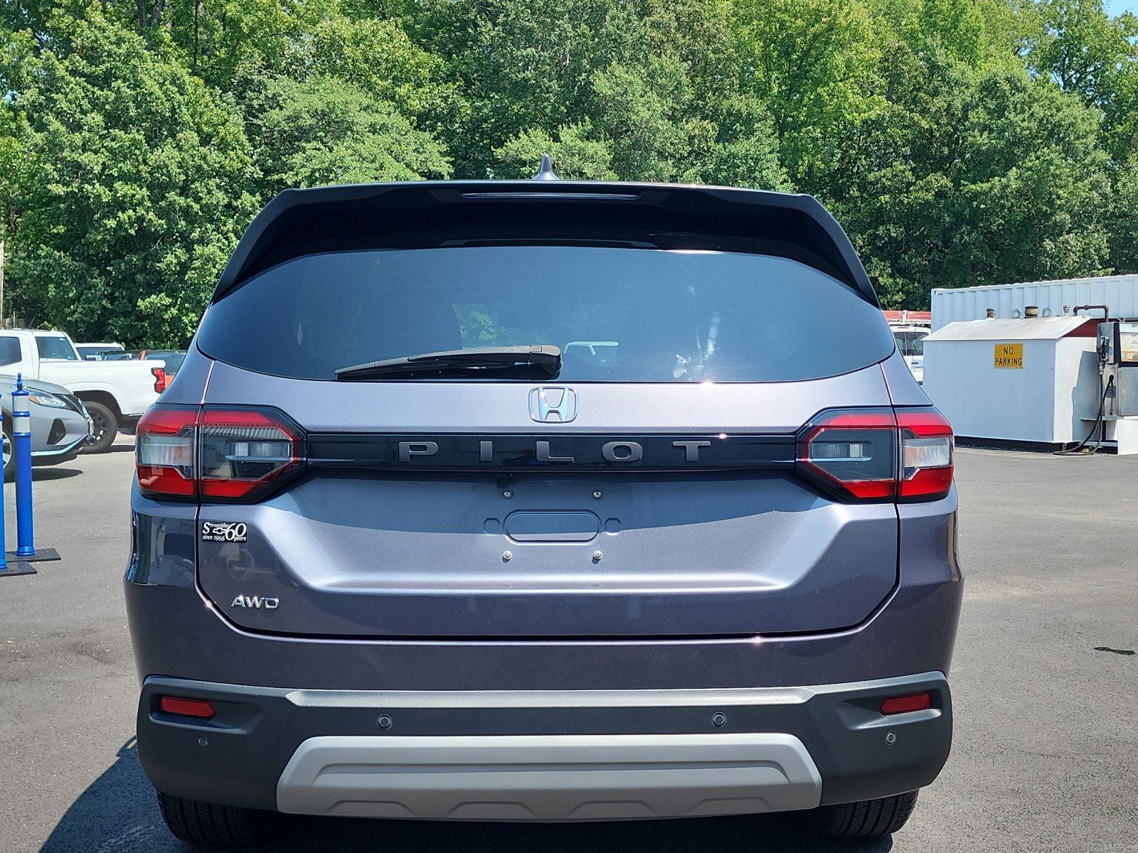 Used 2024 Honda Pilot EX-L image 4