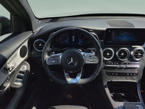 Certified 2022 Mercedes-Benz GLC 300 image 12