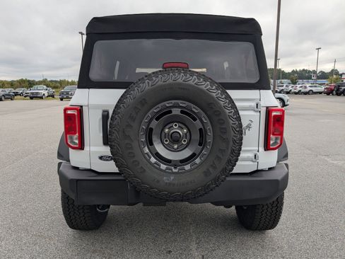 New 2025 Ford Bronco 4-Door w/ Sasquatch Package AWD/4WD image 5