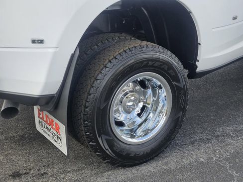 New 2026 RAM 3500 Tradesman AWD/4WD image 13