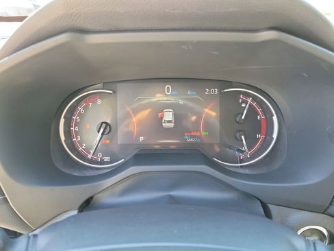 Used 2024 Toyota RAV4 XLE image 21