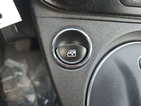 Used 2014 FIAT 500 e FWD image 30