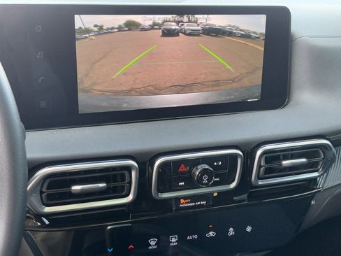 New 2026 Nissan Sentra SV w/ Floor Mat Package FWD image 25