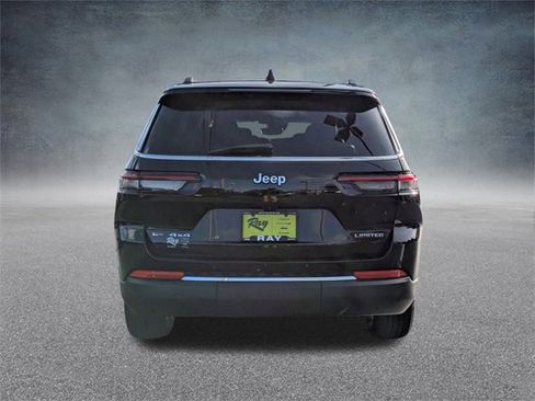 Certified 2023 Jeep Grand Cherokee L Limited w/ Trailer Tow Group (B) image 5